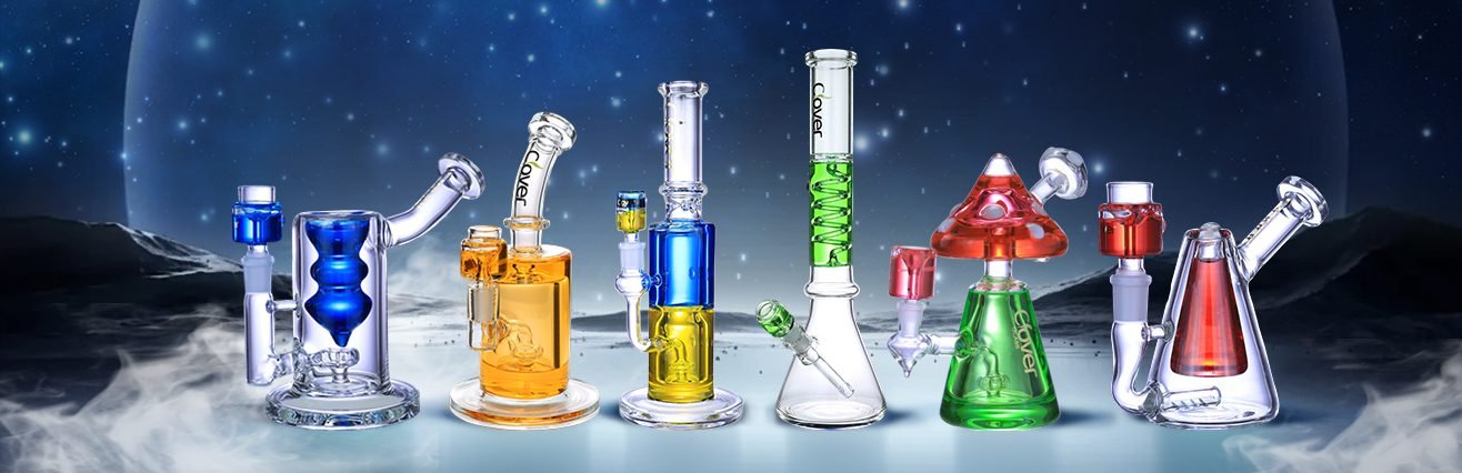 glycerin coil bong with colorful chamber and clean glass design